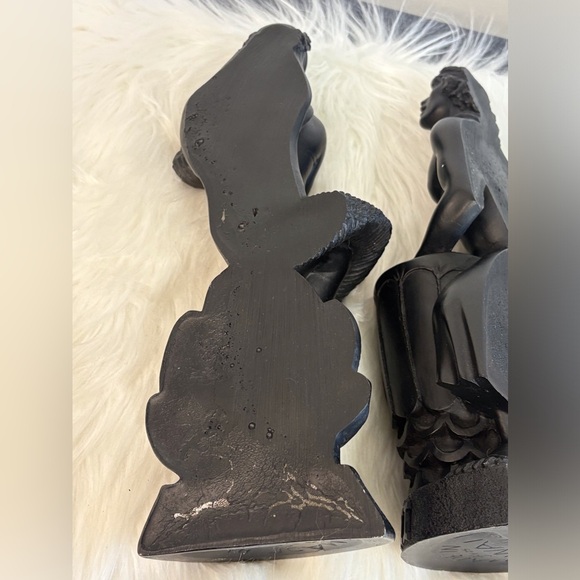 Hawaiian Black Art Sculptures 2pc - Picture 5 of 7